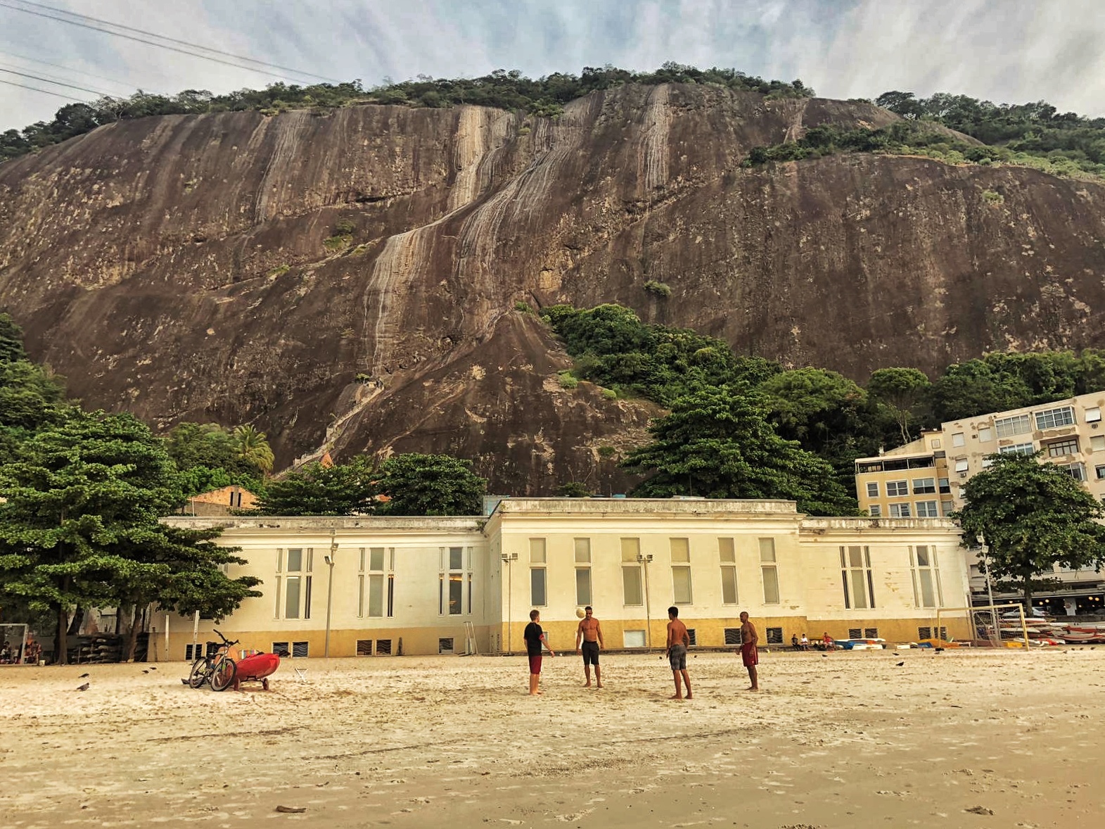 Beautiful Urca - Learn Portuguese and discover Rio – RioLIVE!