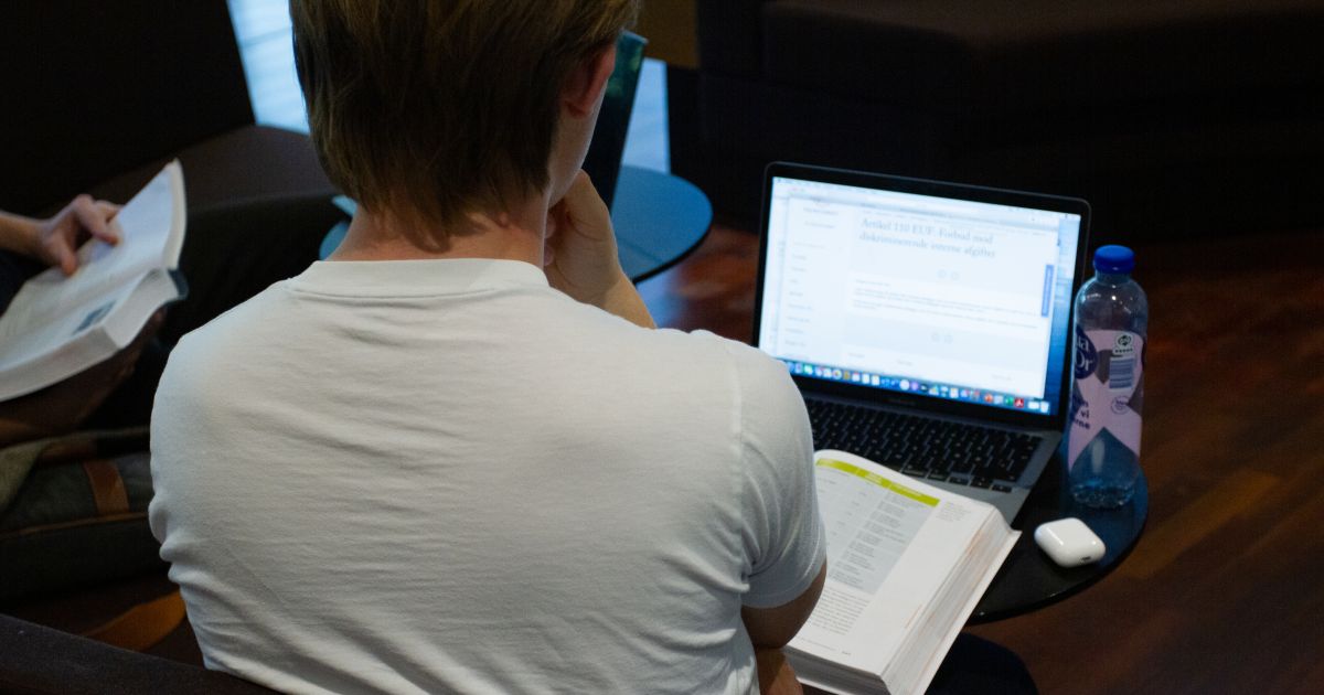 ‘How to Uni’ – new online course prepares new students for university